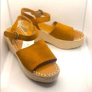 Universal thread shoes